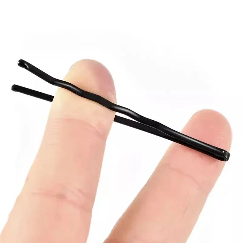Spinki do włosów w kształcie p – Tippet Line recenzja i cena